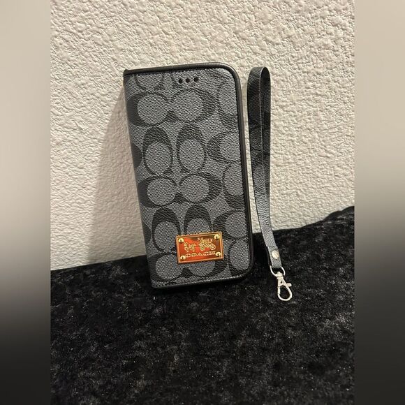 Signature Gray Phone Case with Strap - Picture 1 of 6